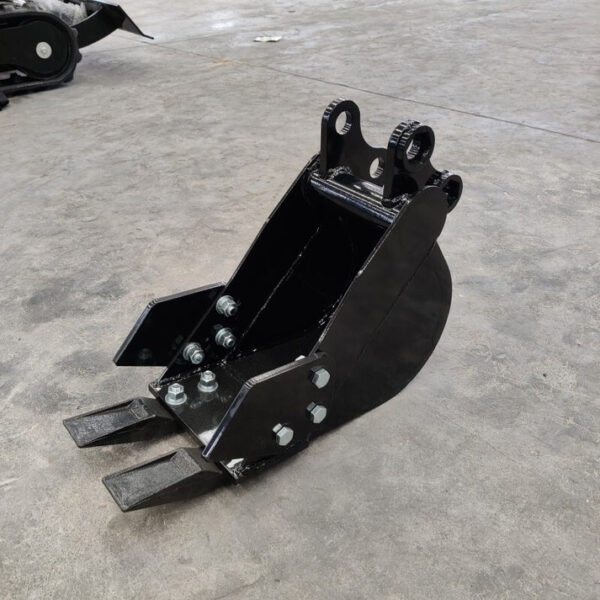 200mm Narrow Bucket: Attachment for TYPHON Mini Excavators - Image 8