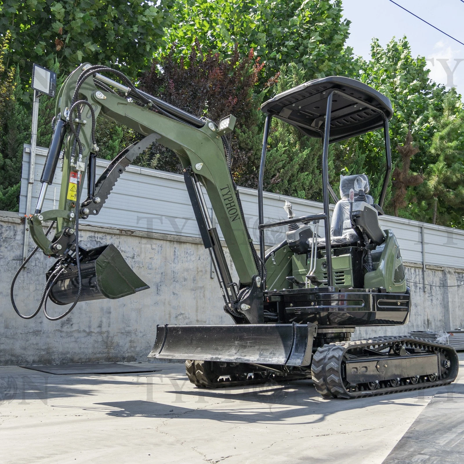 800mm Tilting Bucket Attachment For 2-3 ton Mini Excavator Hyd Digging Bucket7 - American Excavator