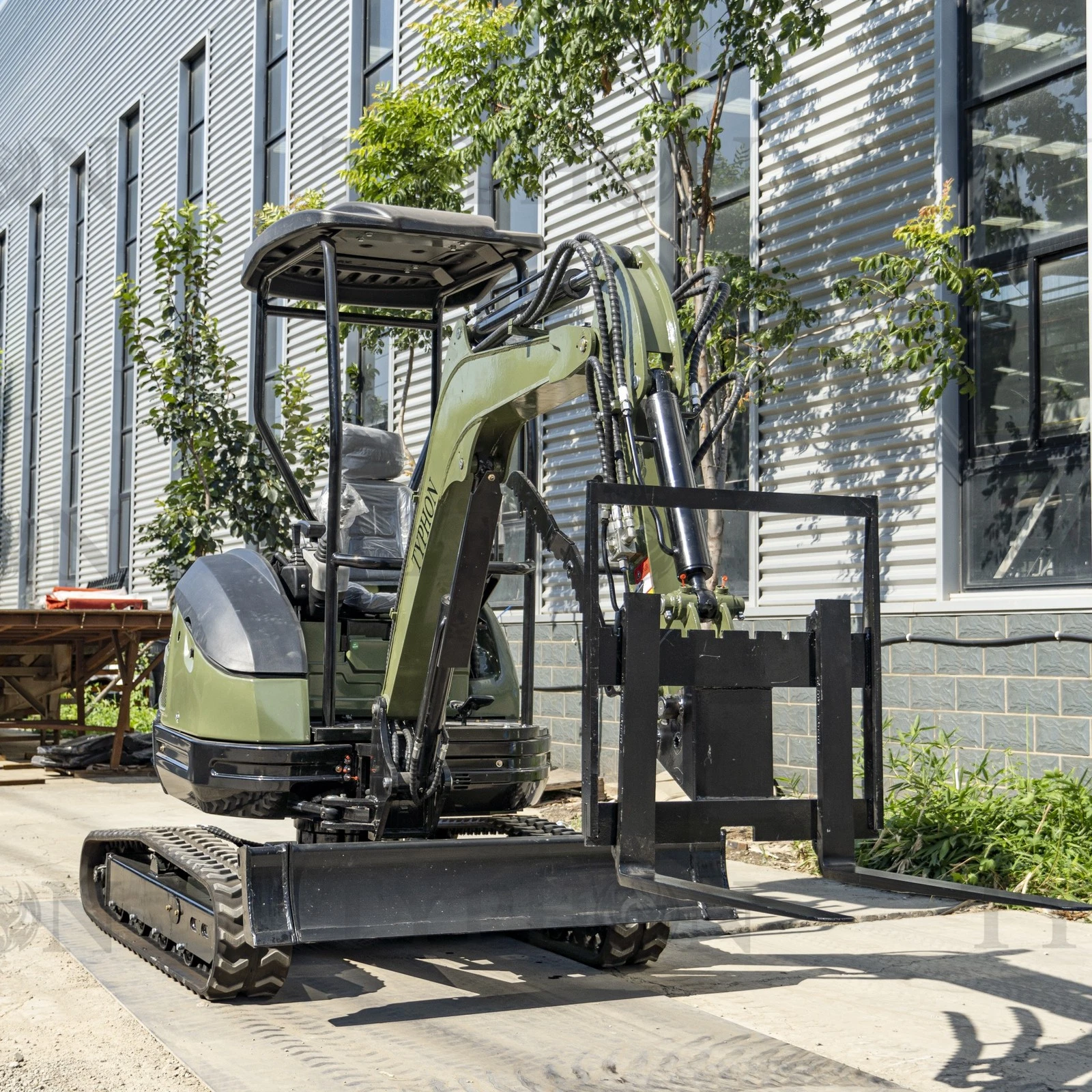 Pallet Fork Attachment for 2.5-3 ton Mini Excavator5 - American Excavator