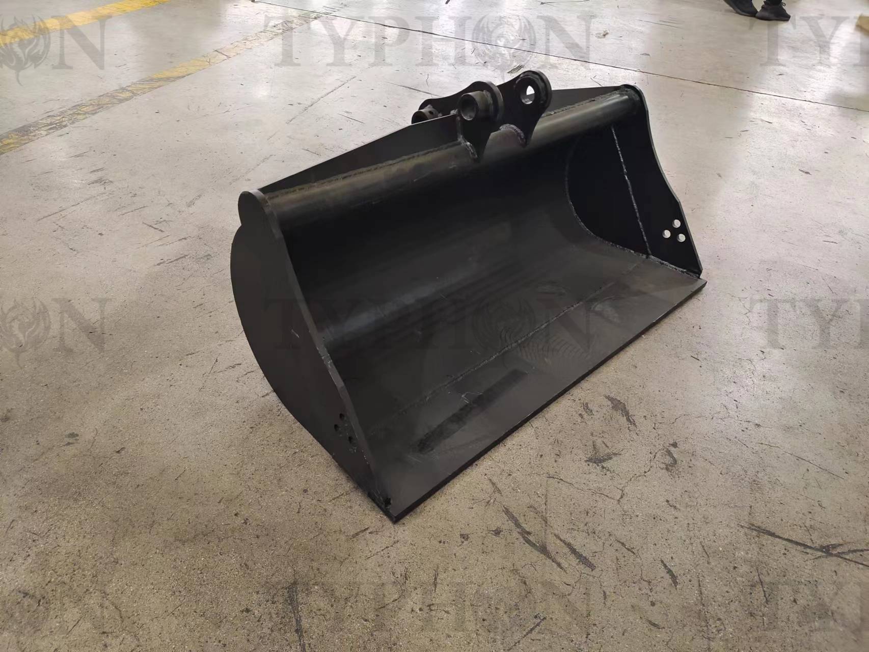 Plain Bucket 800mm 31 Mud Bucket7 - American Excavator TYPHON 2.5 Ton Mini Excavator Attachment Plain Bucket 800mm 31" Mud Bucket